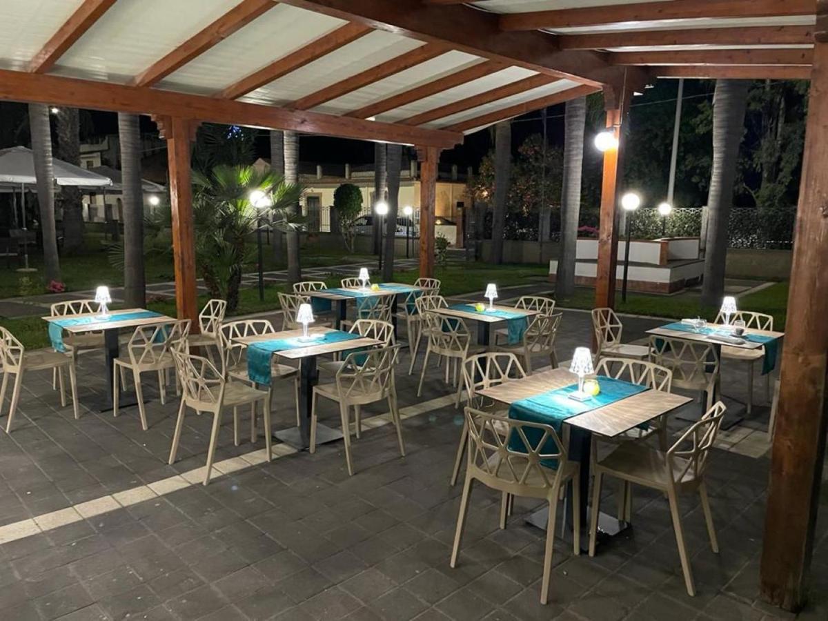 Oasi Park Hotel Маскали Екстериор снимка
