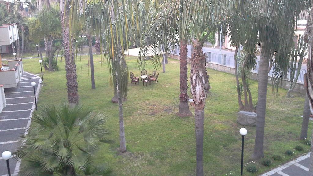 Oasi Park Hotel Маскали Екстериор снимка